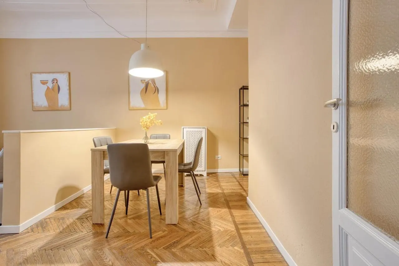 Joivy Trendy 1Bed Flat Close To City Centre Apartment Milan